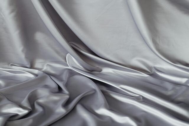 Metallic Fabric in Machine Fabrication